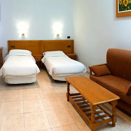 Hostal La Maya Cercedilla Eksteriør billede